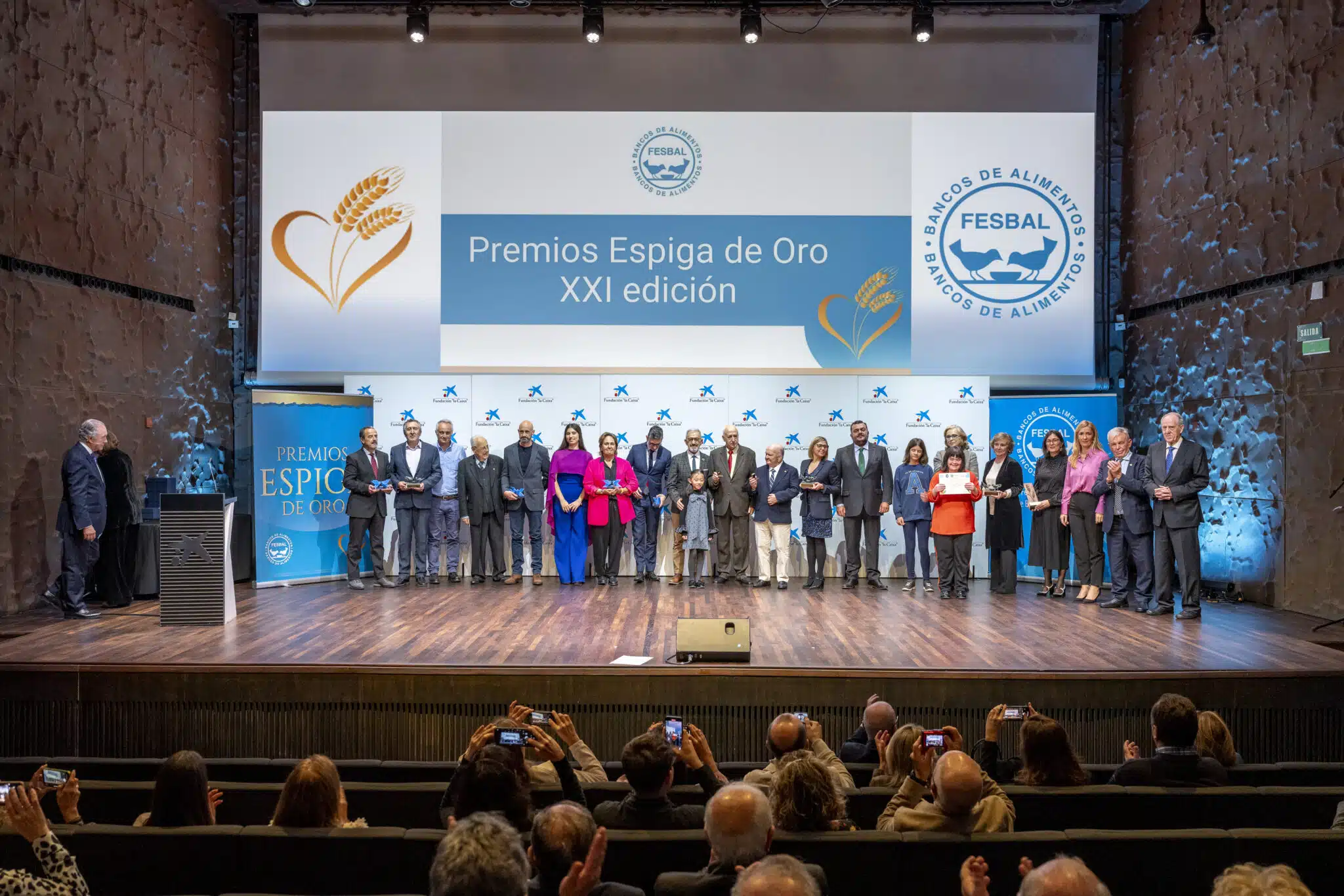 Foto de familia d elos premios Espiga de Oro